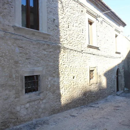 招待所 L'antico Borgo *